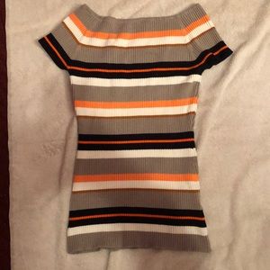 Orange short sleeve sweater